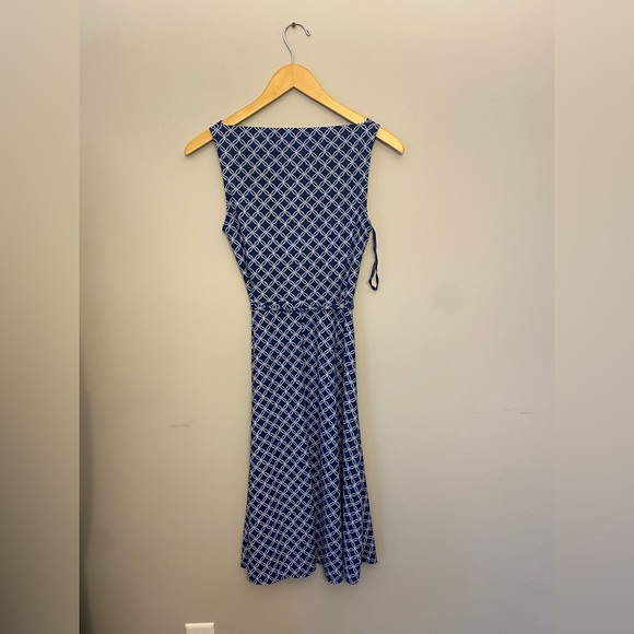 Express Light Blue/White Print Cowl Neck Sheath Dress Size 5/6 - Picture 2 of 7